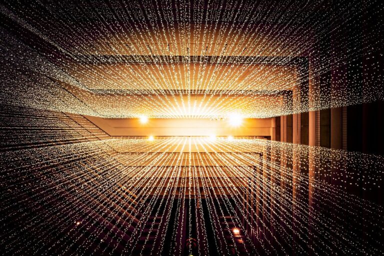 5 Dynamic Ways AI Is Changing Careers and Shaping Financial Success
